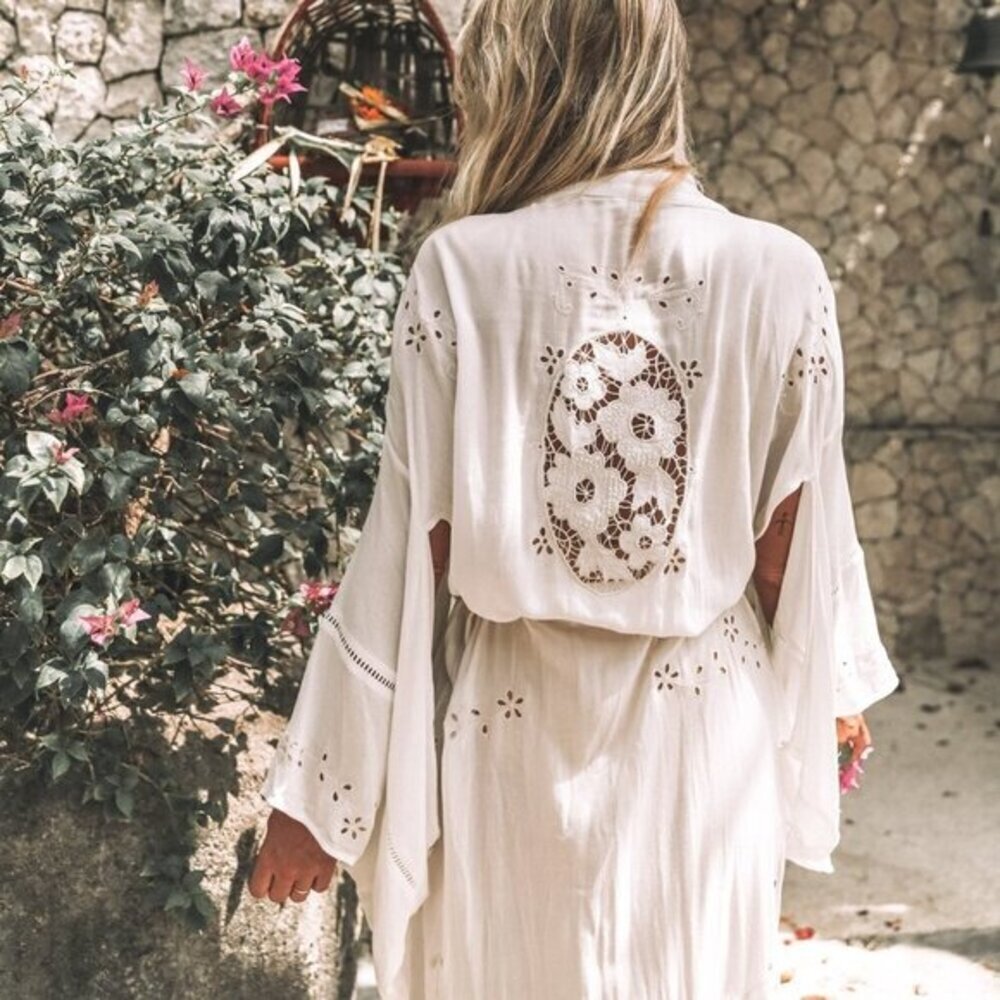 Spell & The Gypsy Collective Bride Isla Bonita Kimono White One Size Robe b159 - Picture 7 of 16